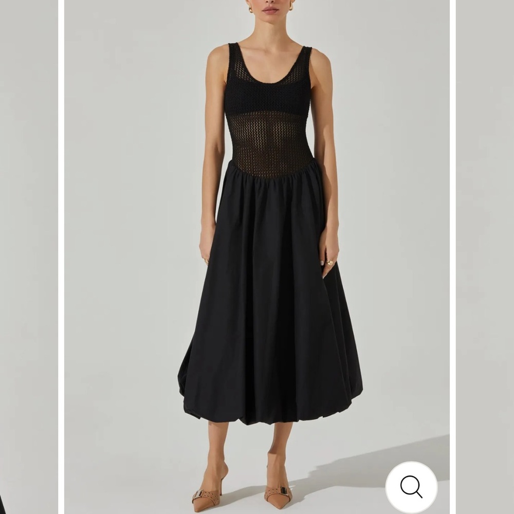 ASTR the Label CONTRAST BUBBLE HEM MIDI DRESS